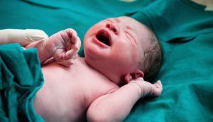 کاهش ۲۳۰۱ نفری ولادت در آذربایجان شرقی